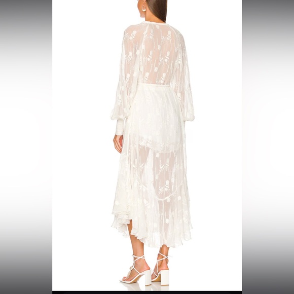 Rococo Sand - Picture 3 of 10